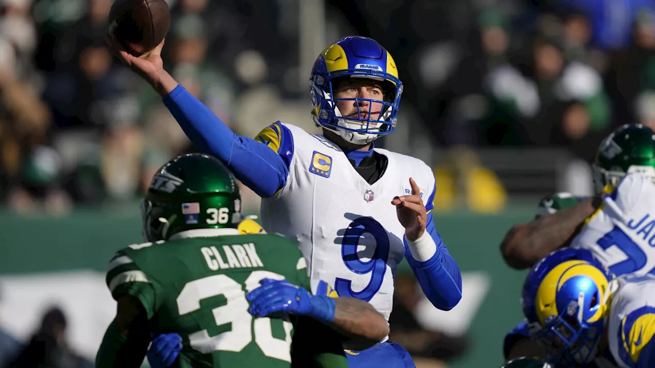 Stafford's TD pass after Rodgers' turnover leads Rams past Jets 19-9