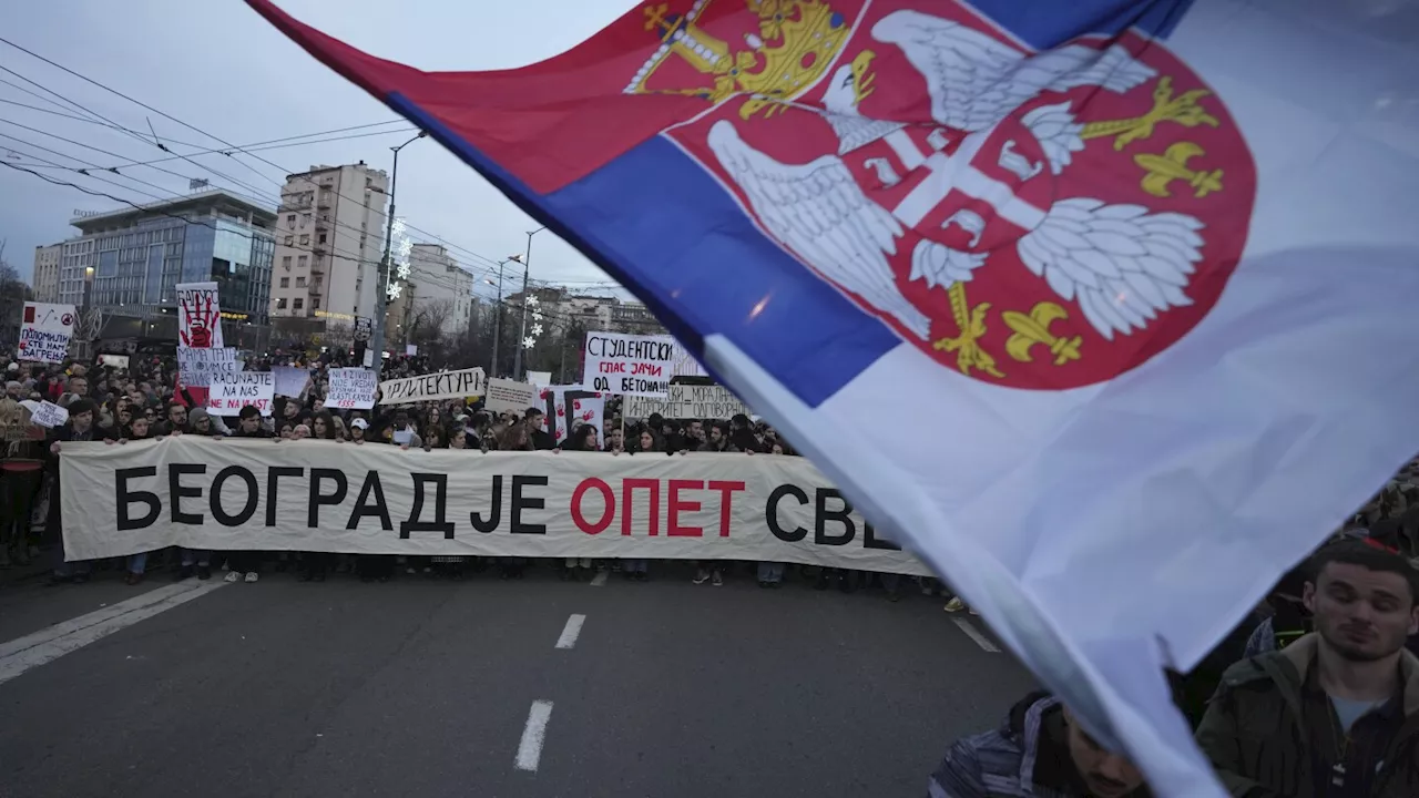 Thousands stream into Belgrade square to protest against populist Serbian president