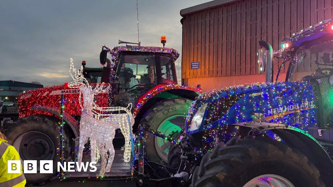 Oswestry tractor run raises £17k in memory of farmer