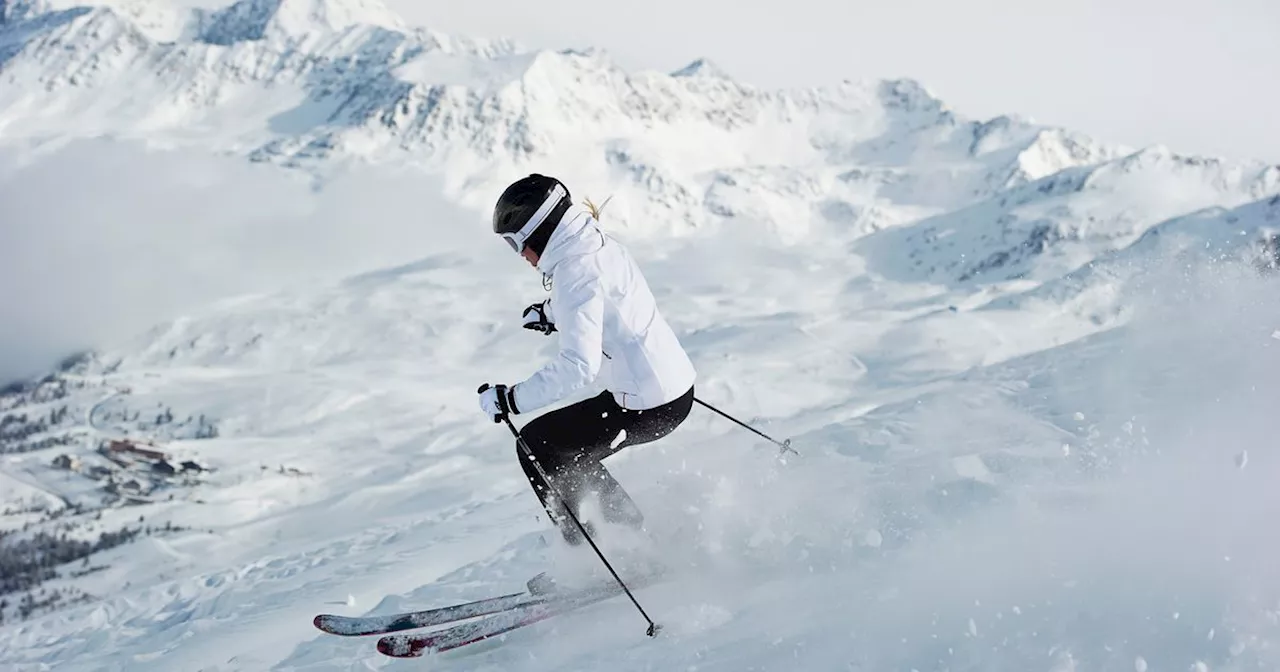 Für die Piste: Bei Tchibo gibt es die stylischsten Ski-Outfits