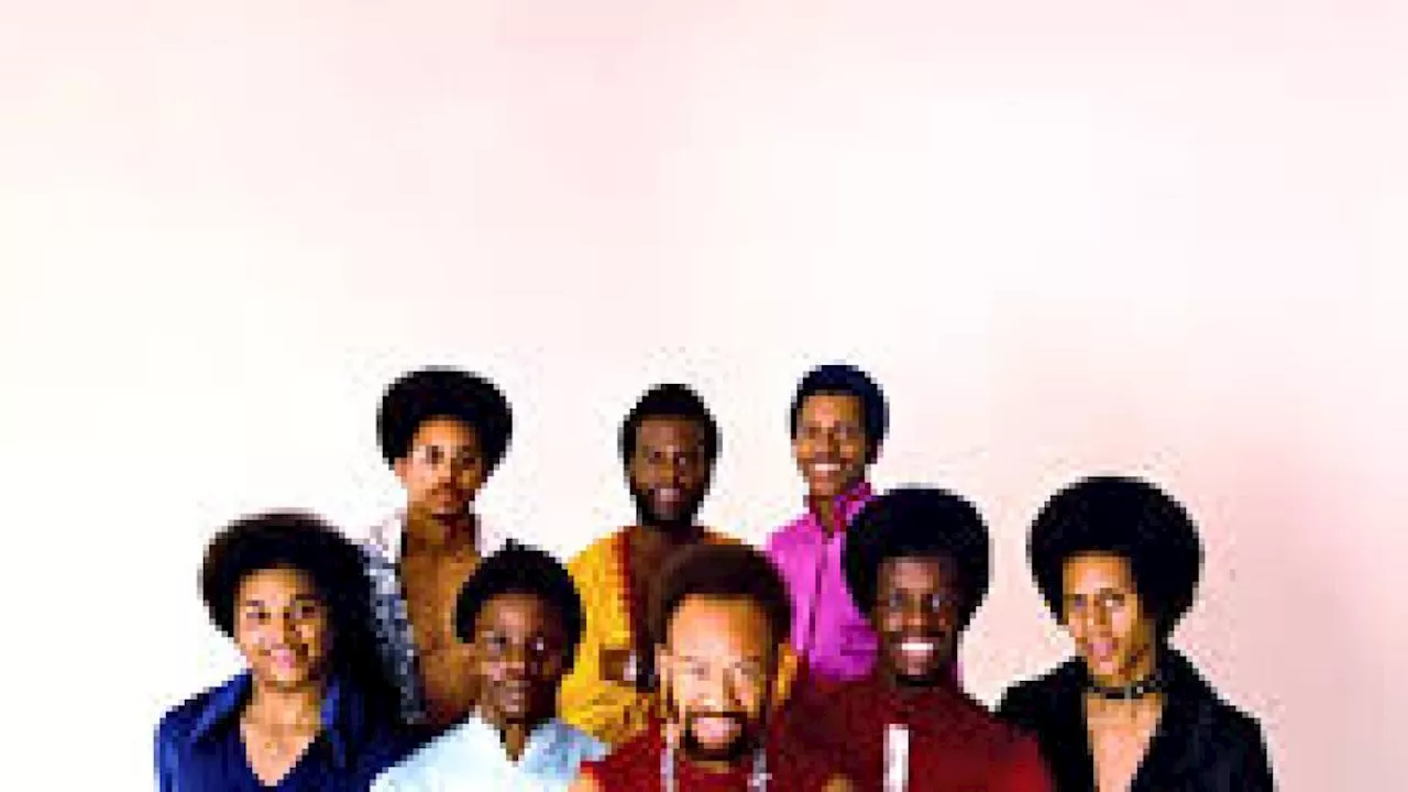 Chi sono gli Earth, Wind & Fire, storica band della disco in cui però resistono pochissimi membri originali