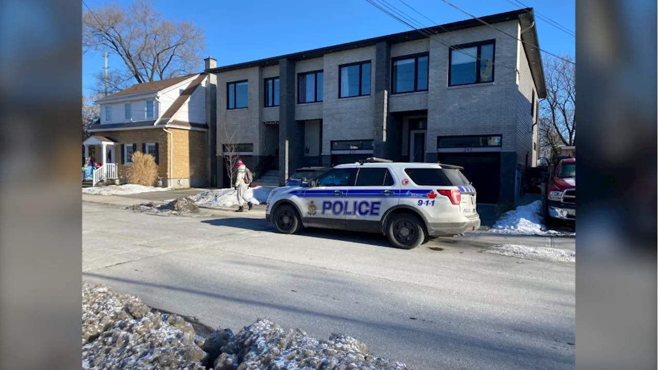 10 hospitalized after suspected carbon monoxide poisoning in Ottawa's east end