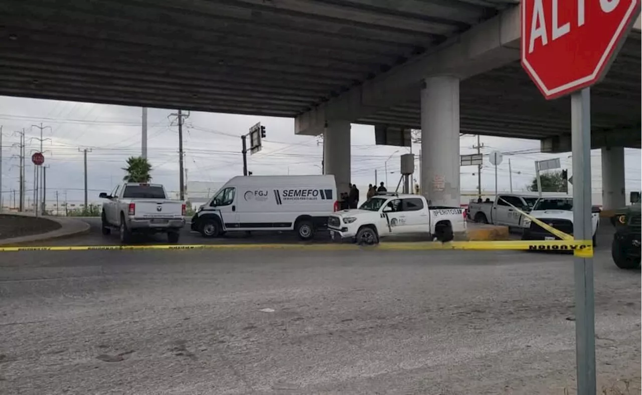 Abandonan cuatro cuerpos en camioneta bajo puente en Reynosa, Tamaulipas; autoridades investigan