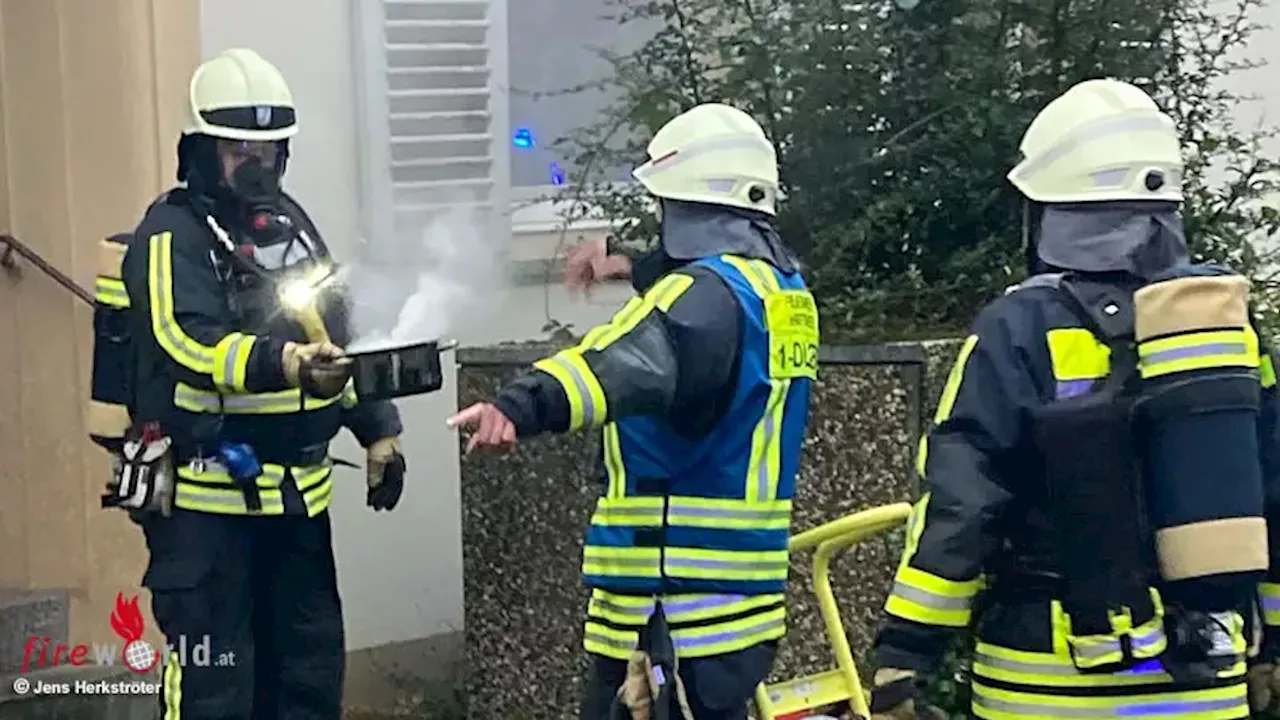 D: Rauchentwicklung durch Topf mit heißem Fett in Hattingen