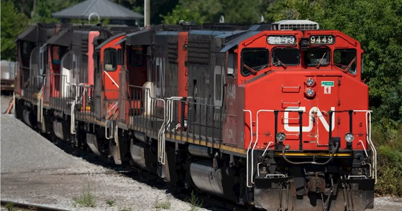 CN Railway workers ratify new agreement, averting strike action