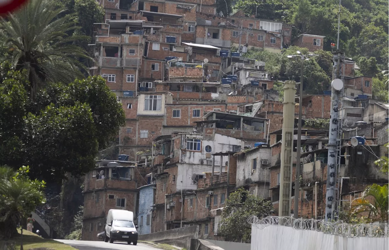 Homem é assassinado no Morro dos Macacos, Vila Isabel