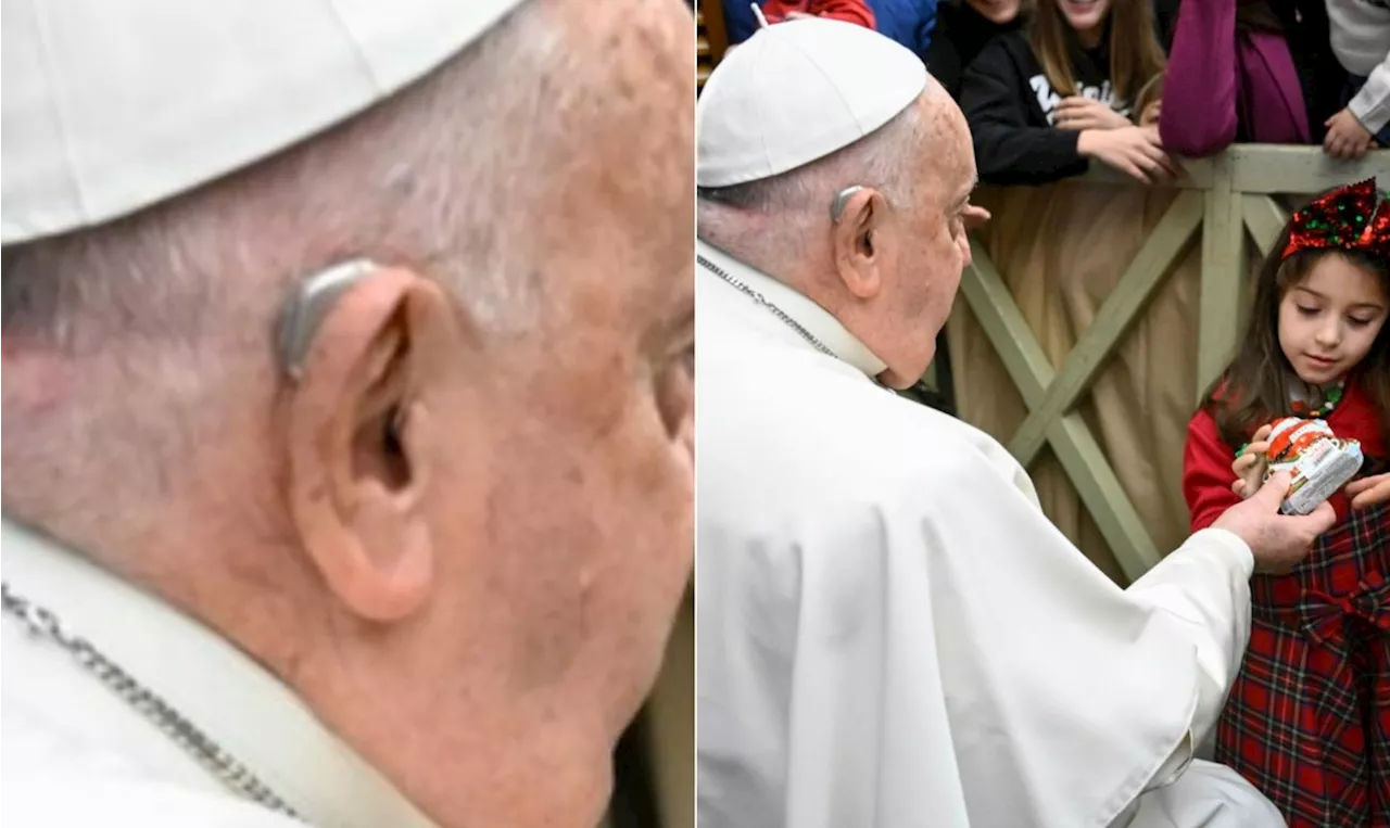 Papa Francisco aparece pela primeira vez com aparelhos auditivos; veja fotos