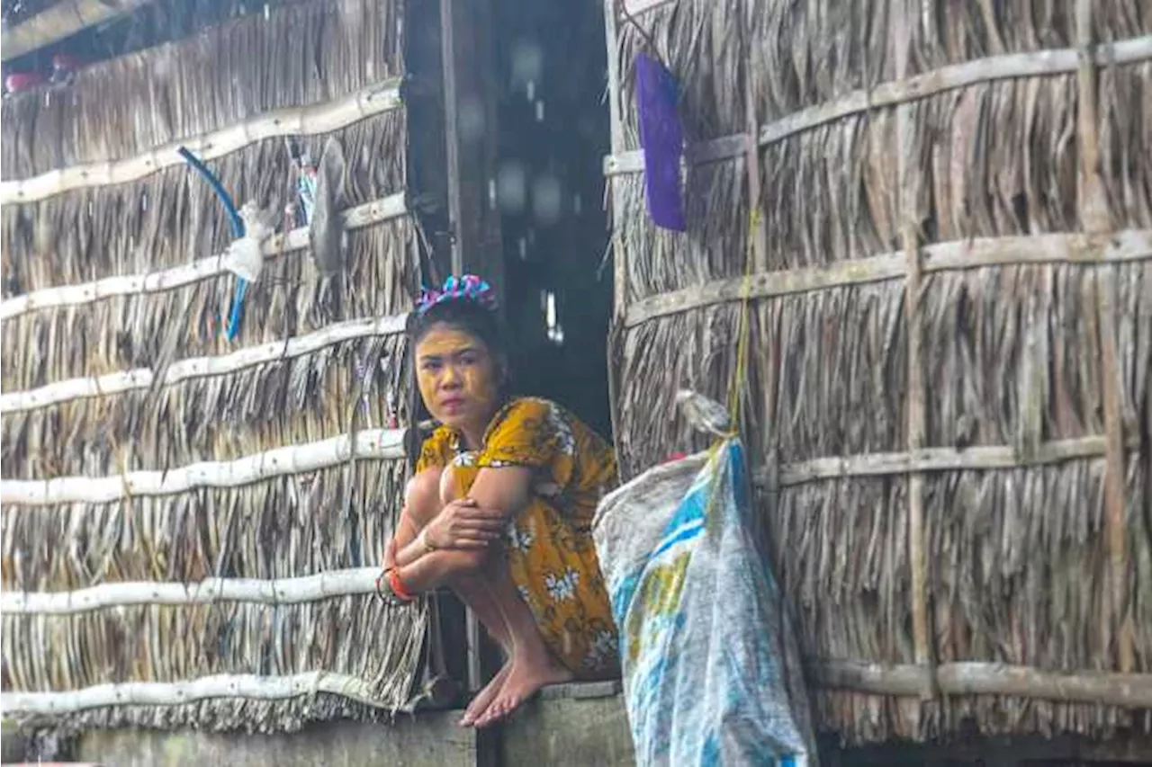 The water was their livelihood. Now Thailand's sea nomads work to preserve a vanishing way of life