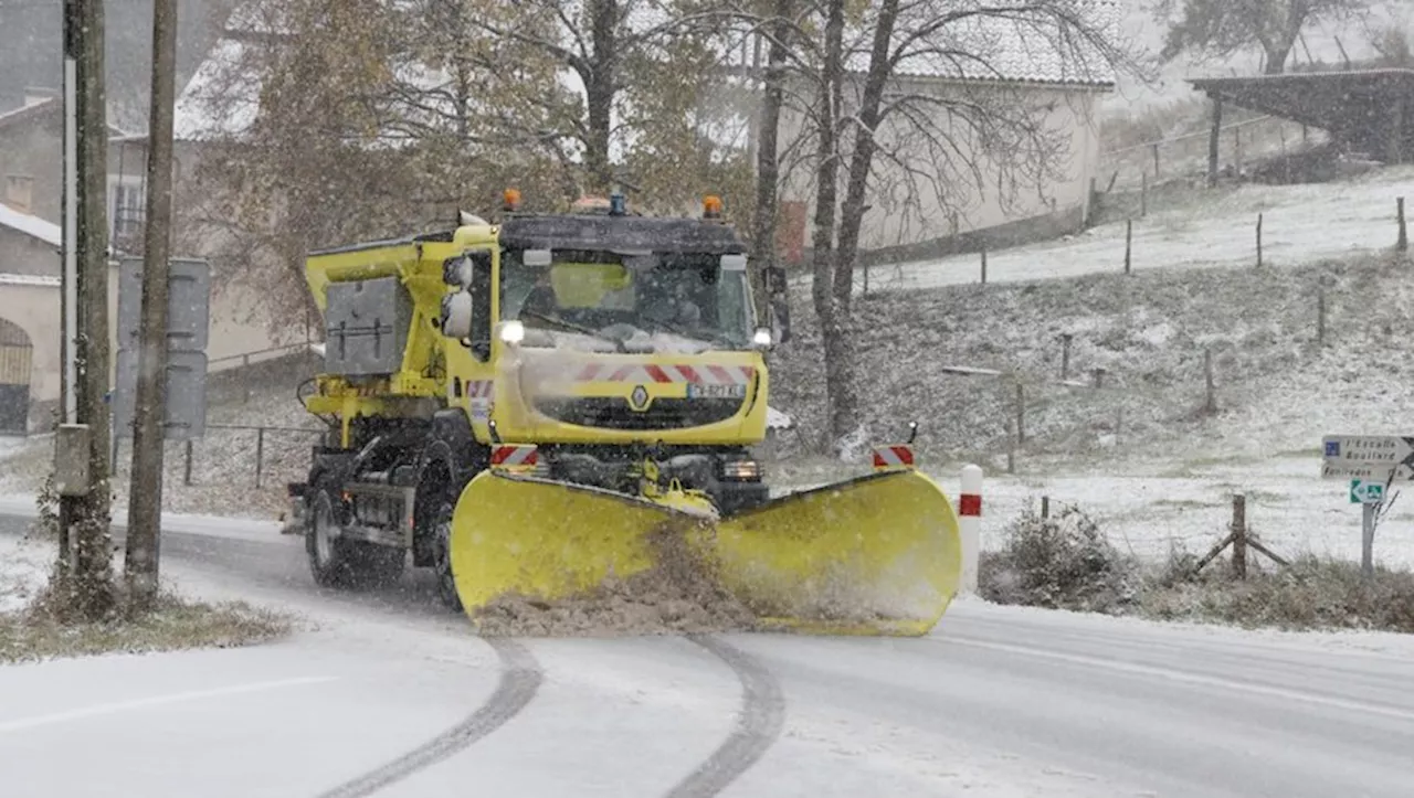 Neige abondante dans les Alpes : danger sur les routes, 'cadeau de Noël' en stations