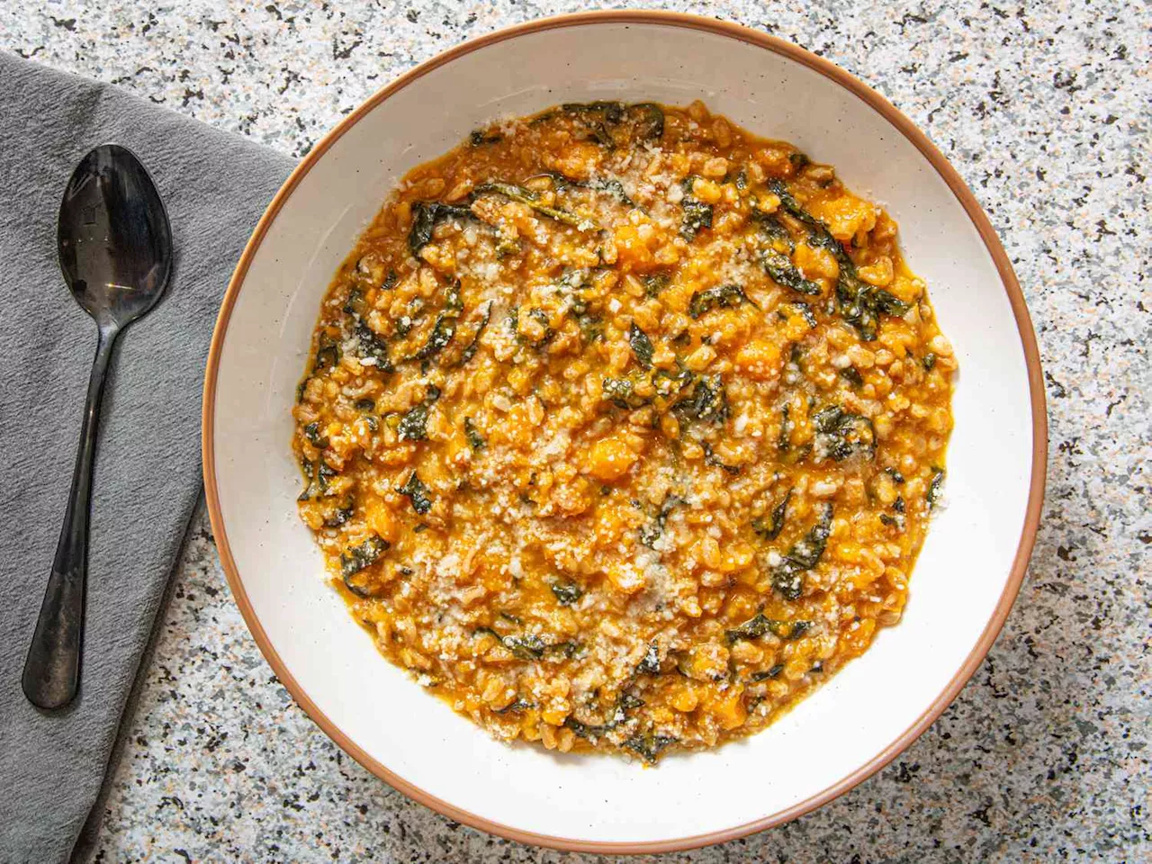 Here's How to Easily Make Butternut Squash and Kale Farrotto Like an Italian Chef