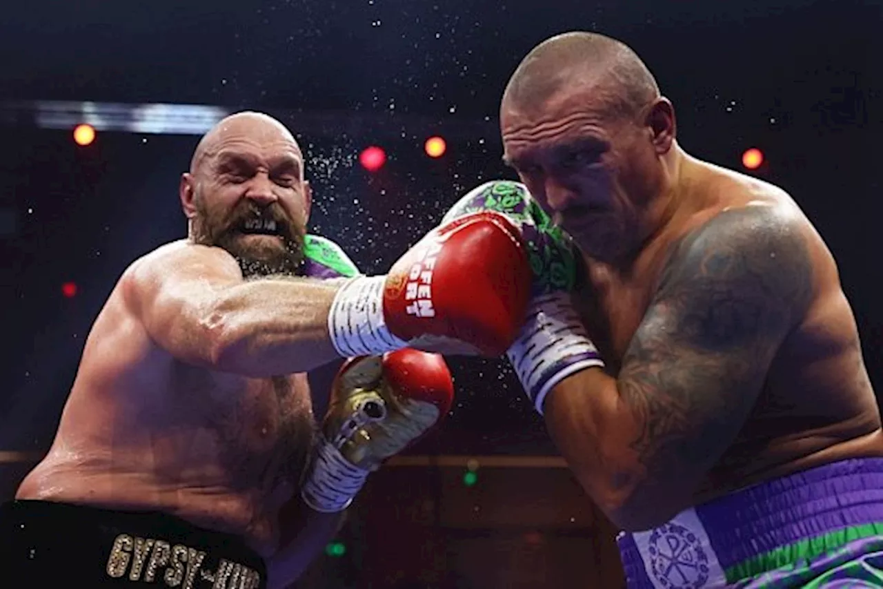 Oleksandr Usyk Outpoints Tyson Fury in Heavyweight Classic