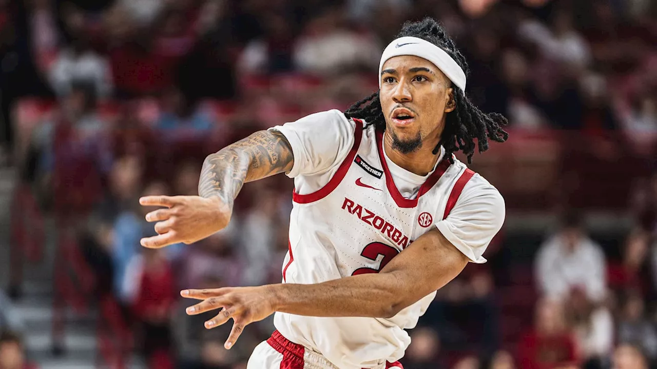 Double-Dip of Double-Doubles Highlights Hogs' Romp Over Aggies