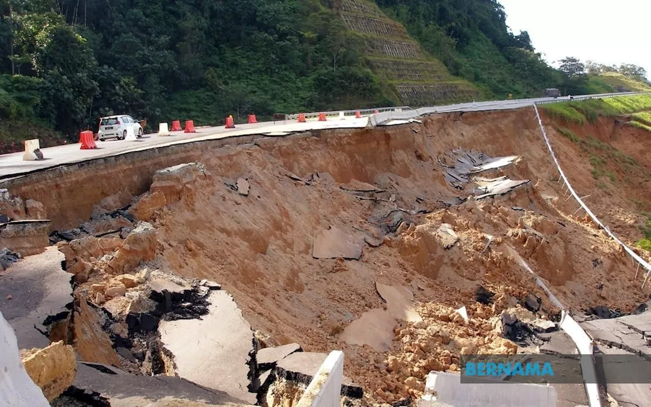 JKR to repair four sinkholes on Lojing-Gua Musang Road