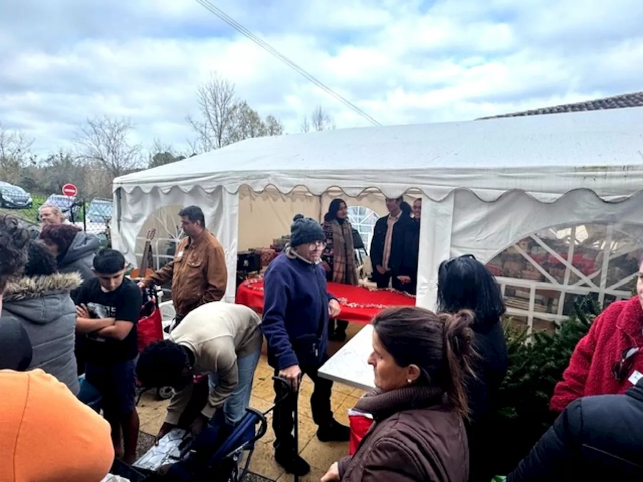 Noël solidaire : des élèves de Bazas et Saint-Symphorien se mobilisent pour les plus démunis