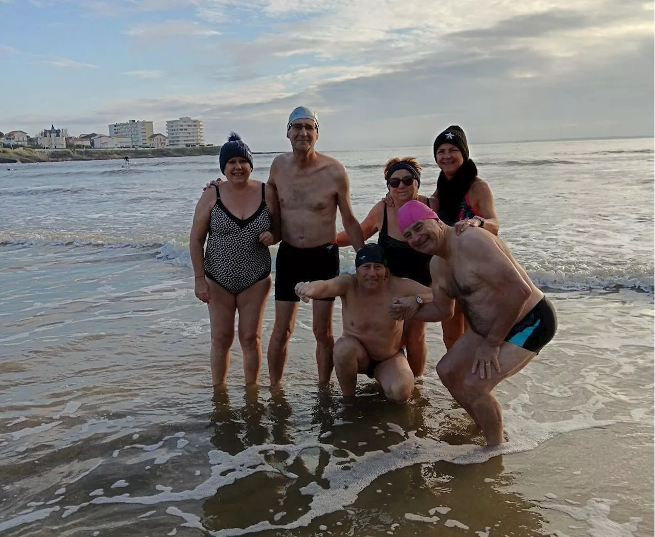 Royan : Les baigneurs de l’hiver n’ont pas froid aux yeux