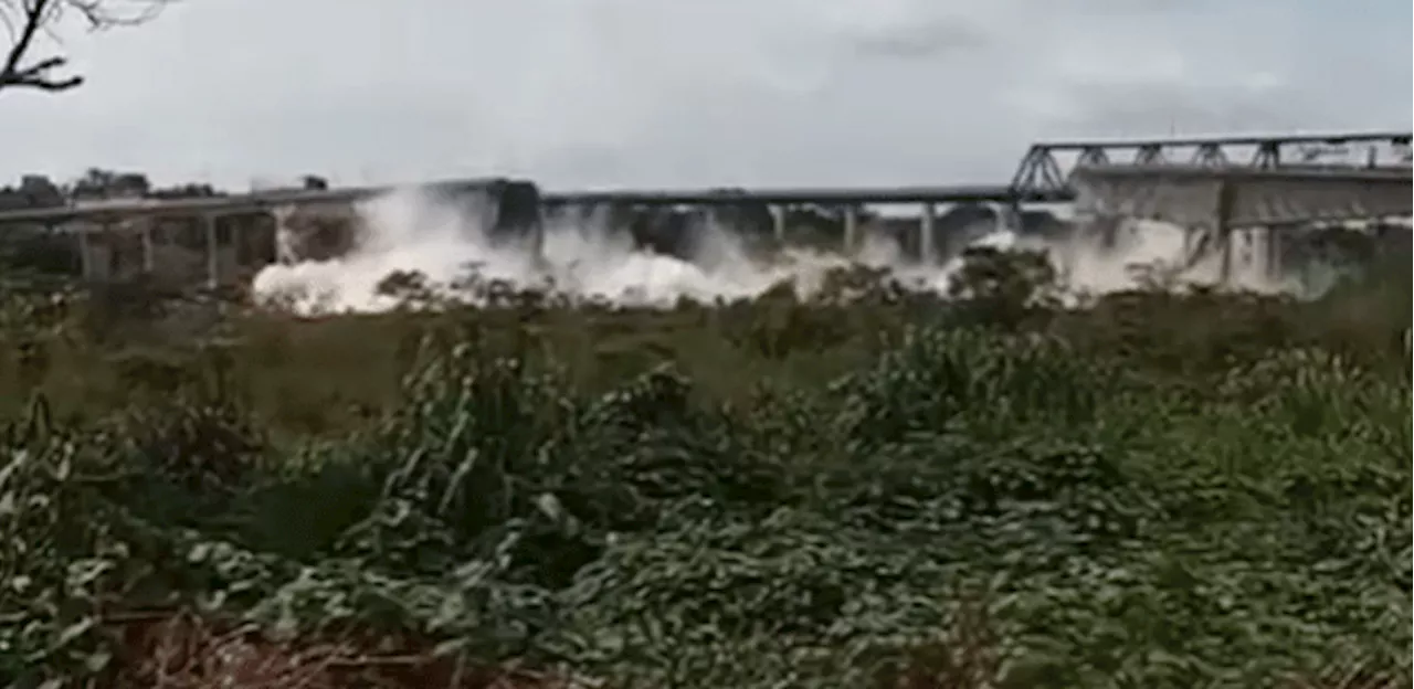 Trecho de ponte entre TO e MA desaba em rio; uma pessoa morreu