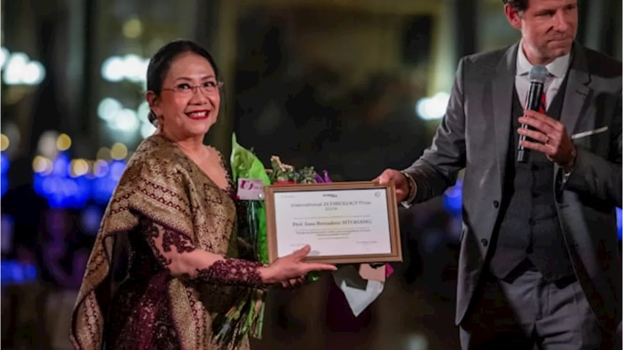 Hari Ibu: Peneliti Wanita Indonesia Jadi Dokter Pertama Raih NAOS Ecobiology International Award di Prancis