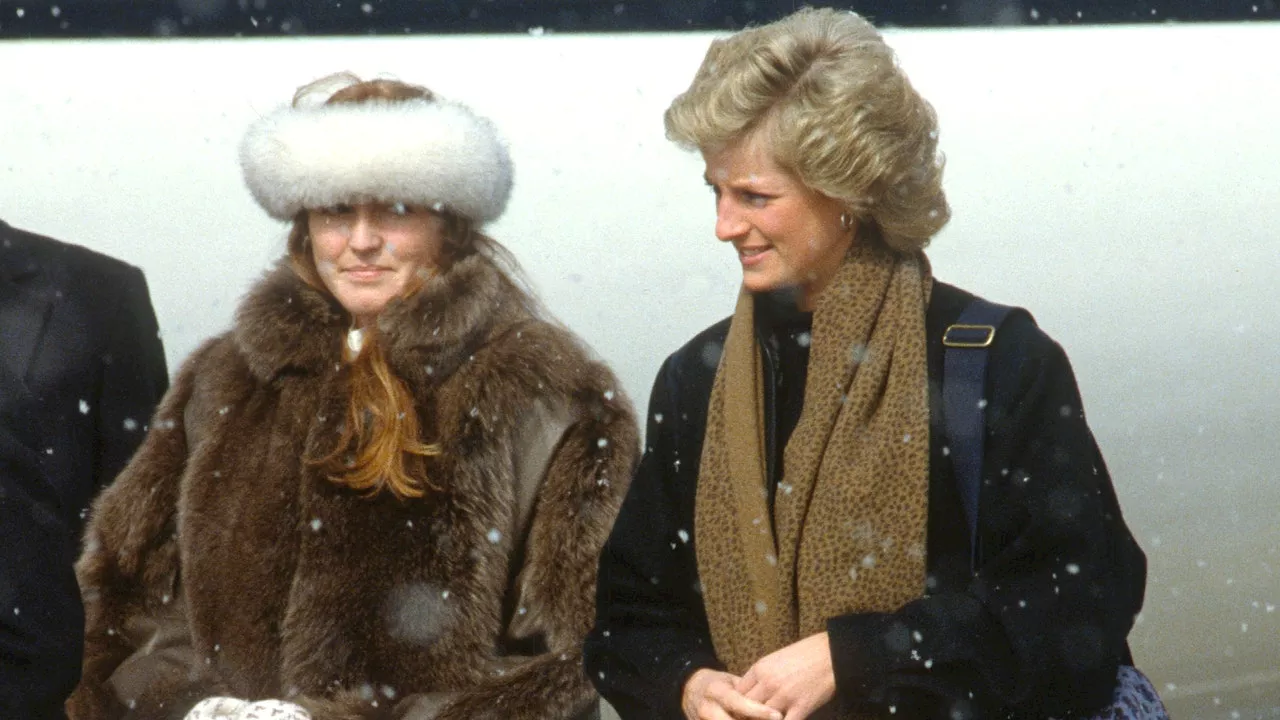 Stiefel mit Kitten Heel: Prinzessin Diana trug diesen angesagten Schuhtrend schon in den 80ern