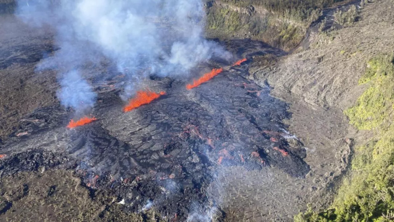 Kilauea Volcano Erupts on Hawaii's Big Island