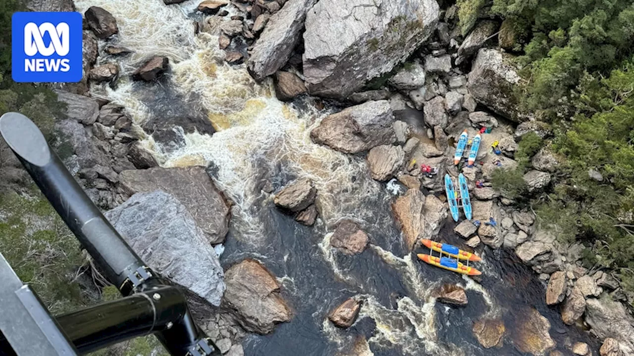 Man who had leg amputated during rafting trip on Tasmania's Franklin River meets rescuers