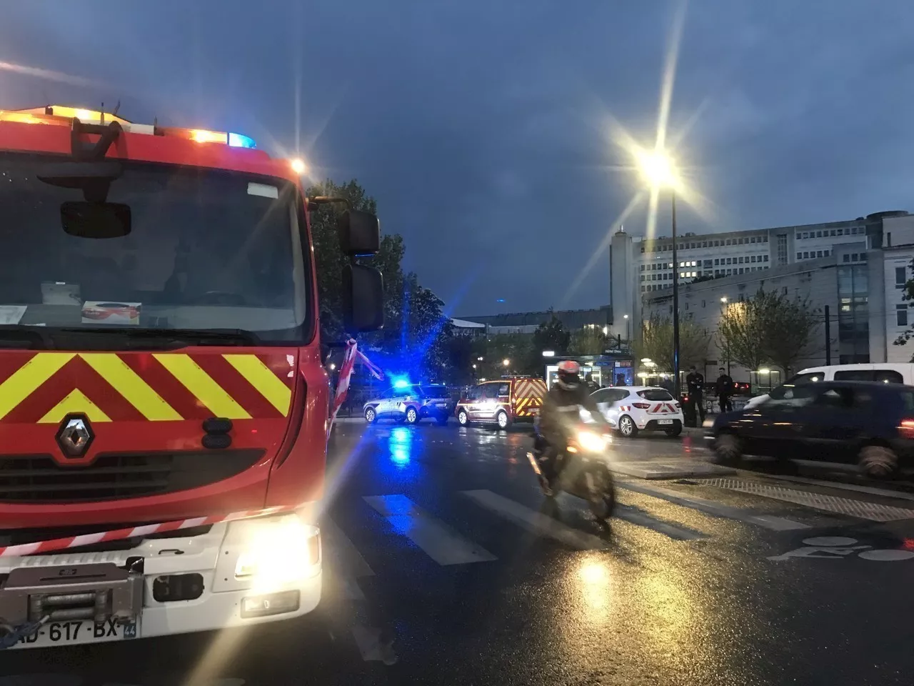 Deux incendies en moins d'une heure, deux personnes transportées au CHU de Nantes