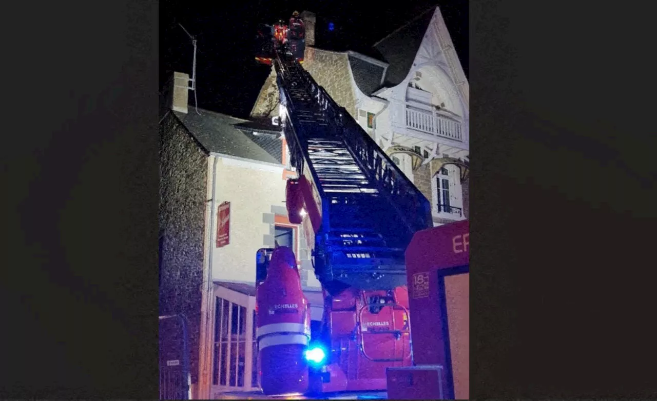 Effondrement d'une cheminée sur un restaurant à Cancale