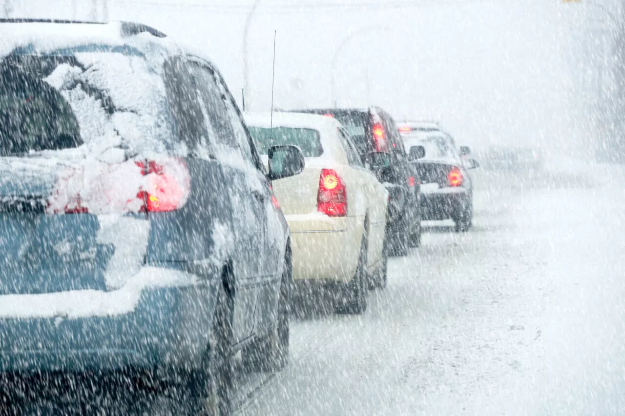 Tempête Enol : Orages de neige et record d'éclairs en France