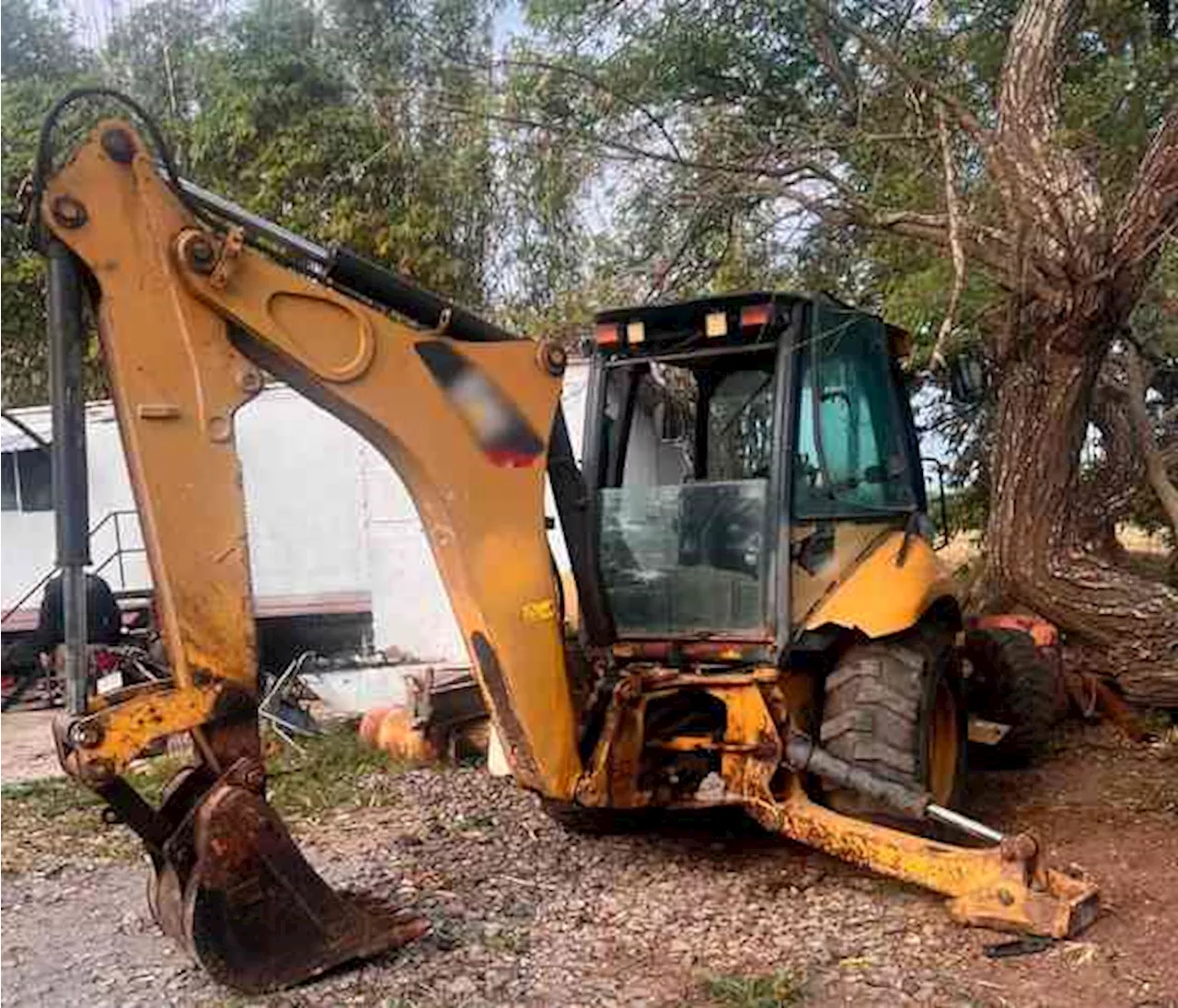 Aseguran 409 mil litros de hidrocarburo en Medellín de Bravo