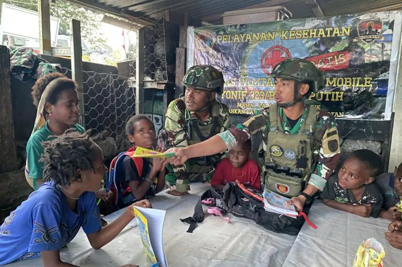 TNI Berikan Materi Kebangsaan kepada Anak-anak di Papua