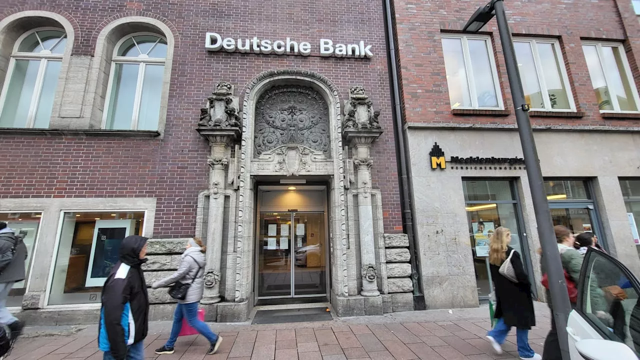 Deutsche Bank Lübeck: Diebe brechen 200 Schließfächer auf