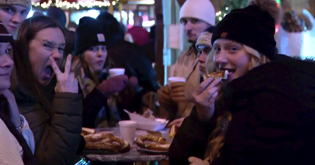 Crowds turn out in force for last Sunday of Christkindlmarket in downtown Chicago