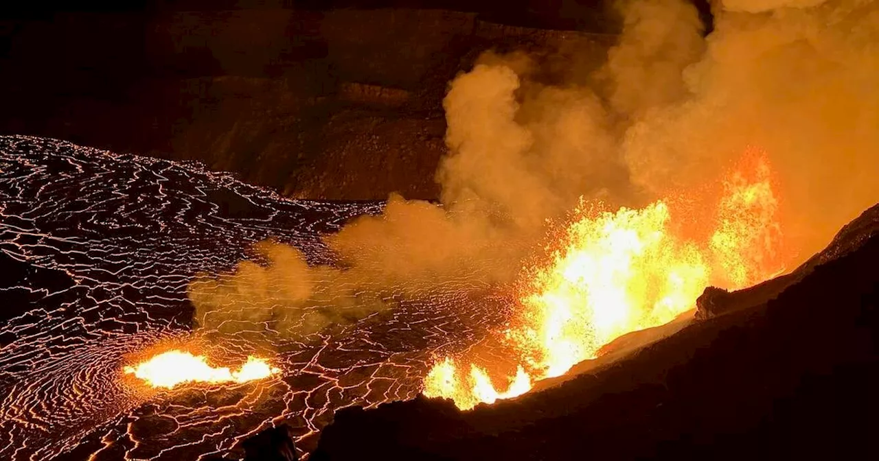 Kilauea Volcano Erupts in Hawaii After Three-Month Pause