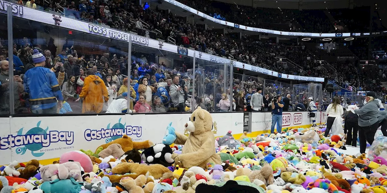 Monsters collect 21,859 teddy bears in 3-2 loss to Amerks