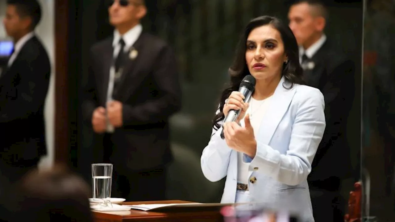 Jueza de Ecuador deja sin efecto suspensión de 150 días y restituye a vicepresidenta Verónica Abad en sus funciones