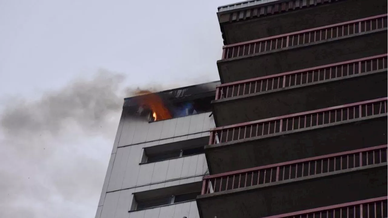 Fire Breaks Out in Ottawa Apartment Building