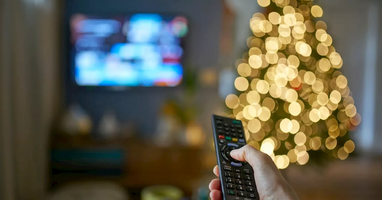 Optometrist Warns of Christmas Screen Time Overload