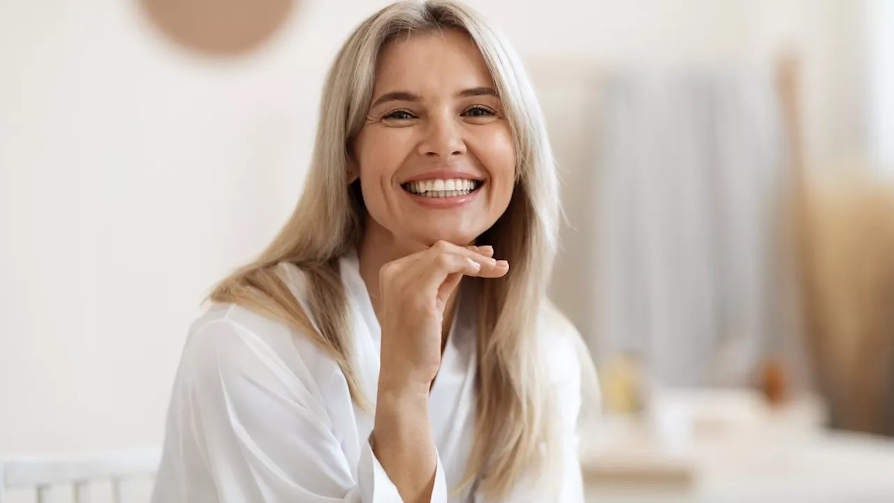 Vous cherchez une crème anti-âge efficace ? Une pharmacienne vous dévoile son ingrédient préféré