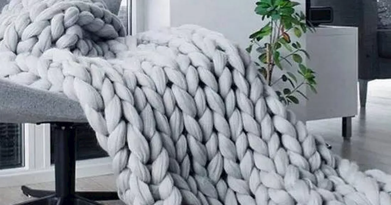 Debenhams Blanket Sale: Customers Go Wild for Over 75% Off Chunky Knit Throws