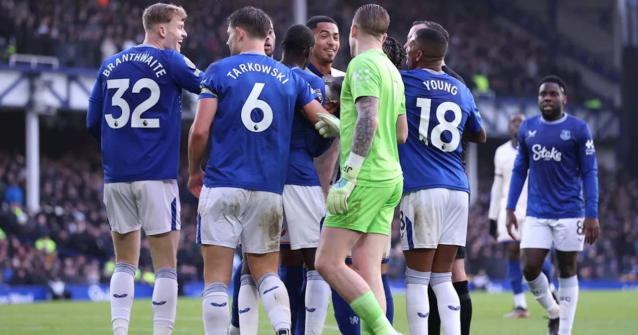 Dyche's Everton Frustrate Chelsea in Goalless Draw