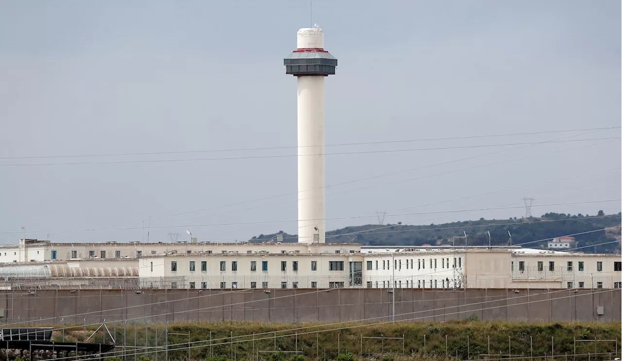 Dos presos se fugan del Centro Penitenciario Valencia II