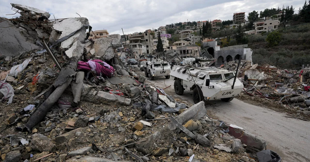 Due attacchi aerei israeliani in Libano causano vittime civili