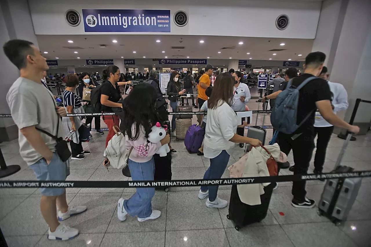 BI now allows frontline personnel to greet travelers for holidays