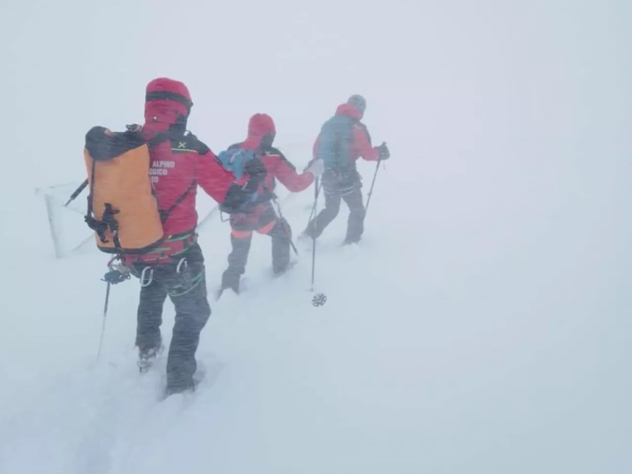 Due Alpinisti Bloccati sul Gran Sasso a causa del Maltempo