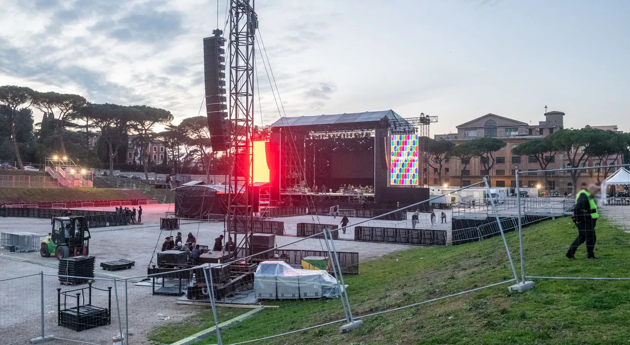 Capodanno, si cerca un big per salvare il concerto al Circo Massimo: sfuma Daniele Silvestri, ipotesi spostame