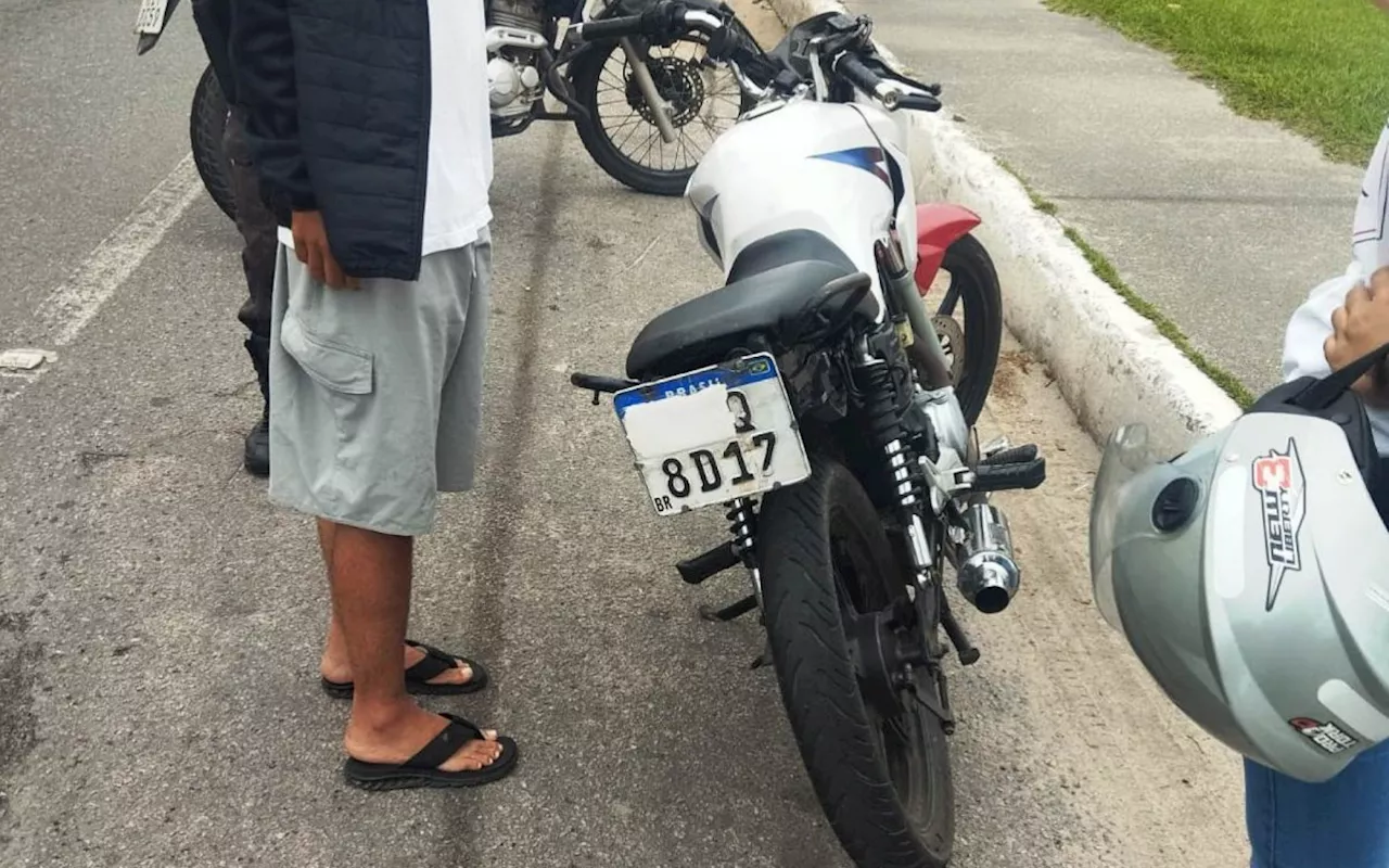 Motociclista é detido com placa adulterada em Casimiro de Abreu