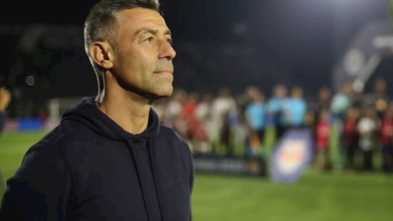 Grêmio abre a semana sem técnico e vê imbróglio com Caixinha