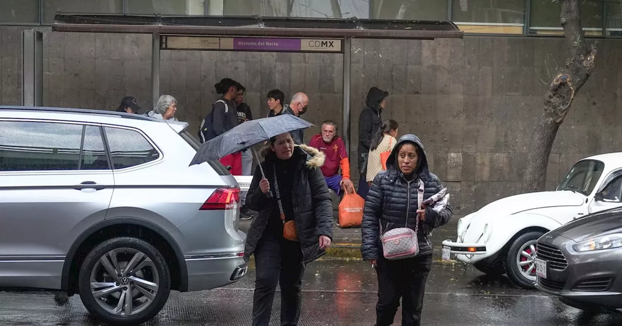 Fuertes lluvias en la CDMX visten de blanco la Magdalena Contreras |VIDEO