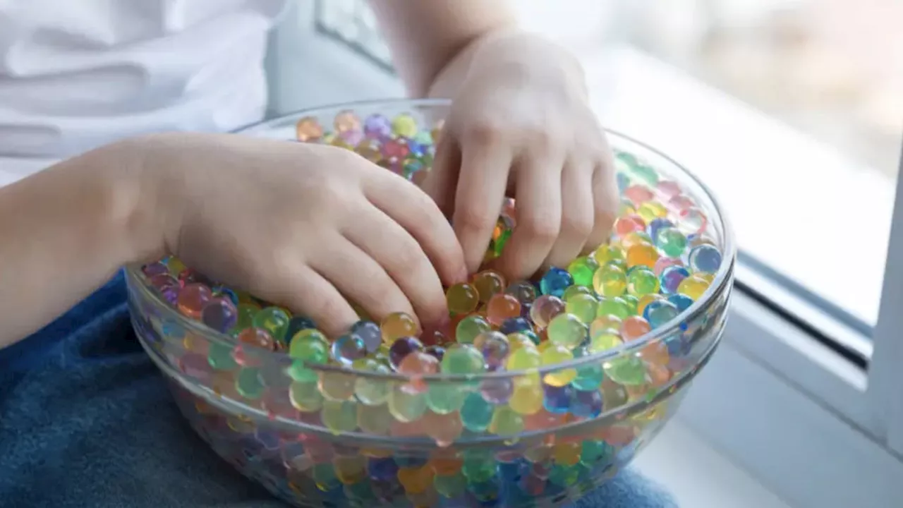 Emergency doctors issue 'safety flash' over gifting children water beads this Christmas