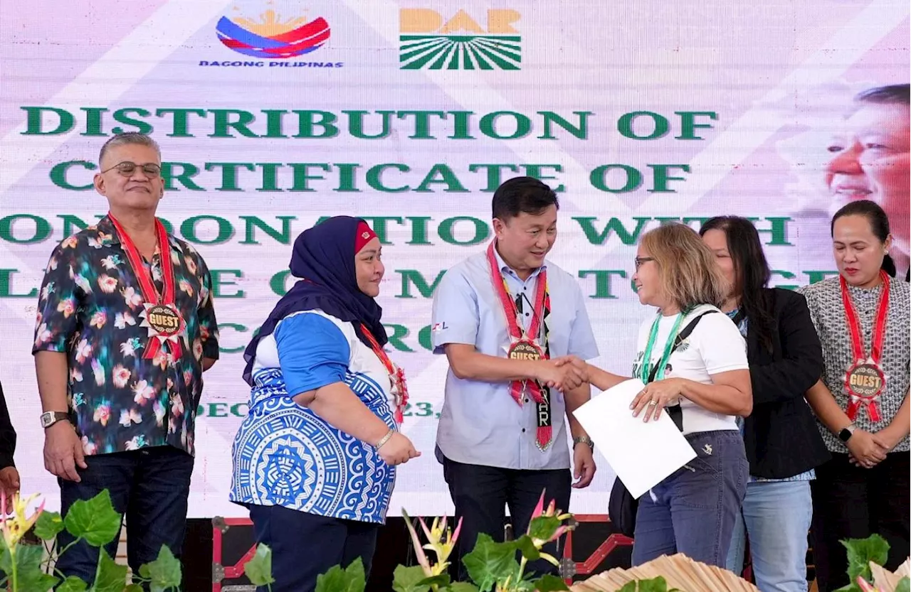 'Best aguinaldo': Tolentino leads distribution of 8,722 loan condonation certificates in Mindanao