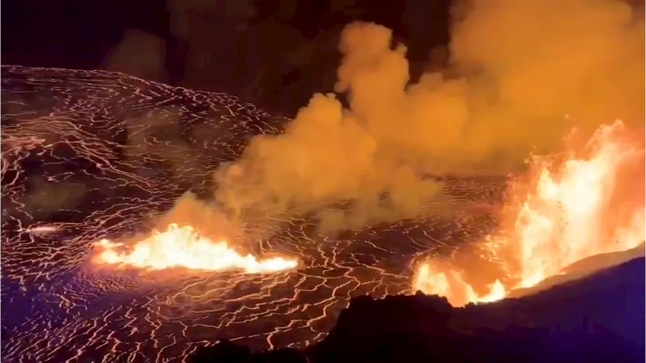 Kilauea Volcano Erupts in Hawaii National Park